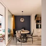 Kailani Luxury 3 Bedroom, 3 Bathroom With A Sunny Balcony