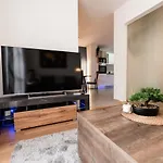 Kailani Luxury 3 Bedroom, 3 Bathroom With A Sunny Balcony * Zadar