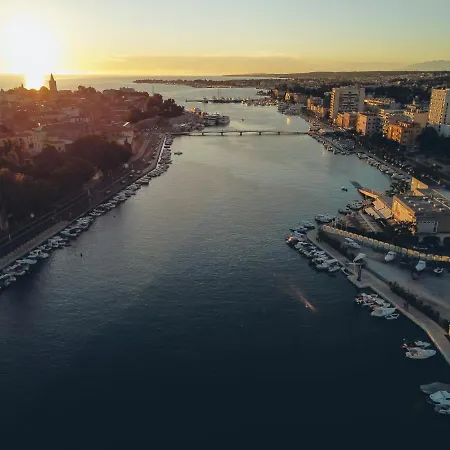 Kailani Luxury 3 Bedroom, 3 Bathroom With A Sunny Balcony * Zadar